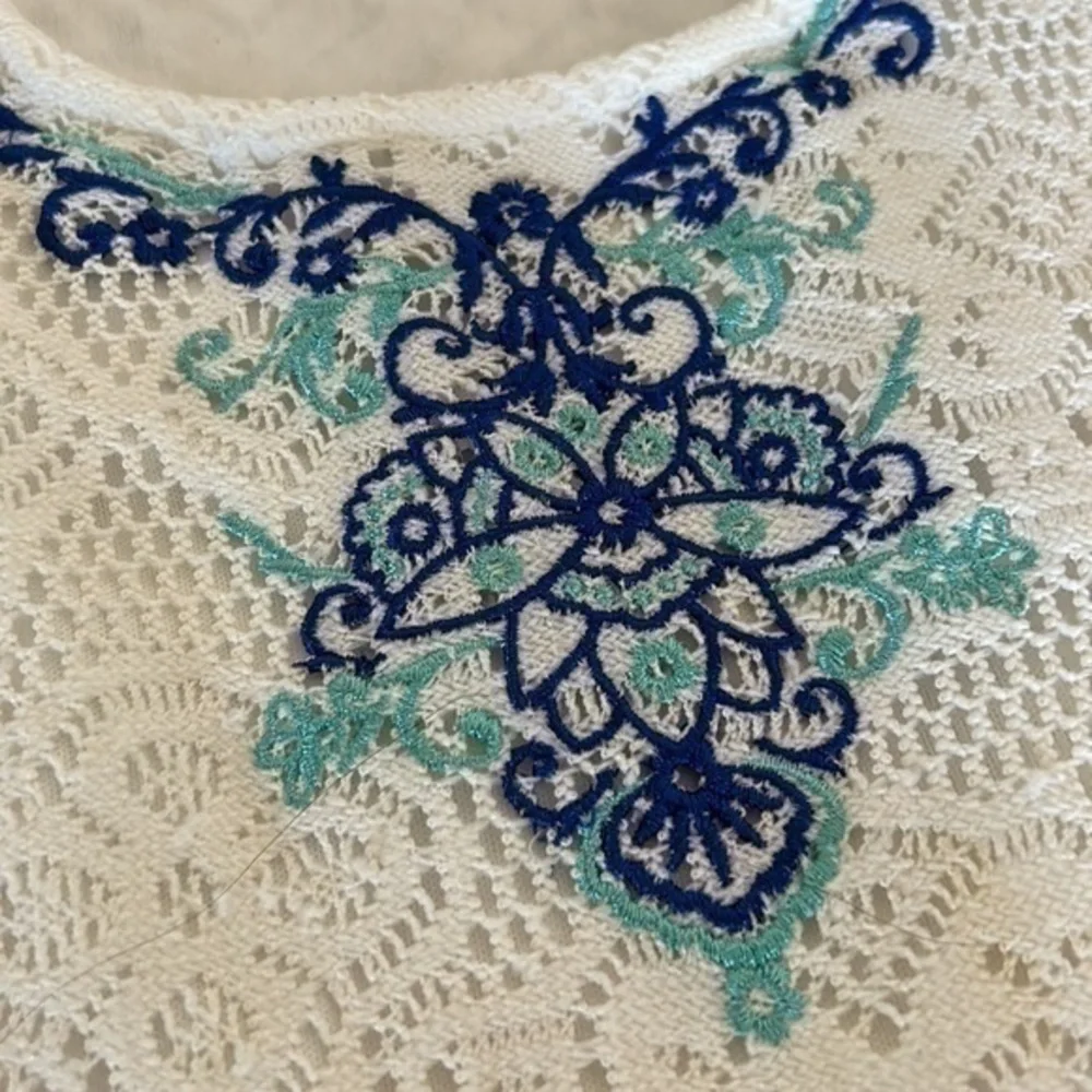 Guess Dress Lace Fabric Size 3/4 T White & Blue details